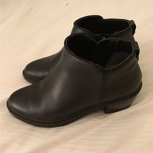 Sam Edelman girls boots size 1